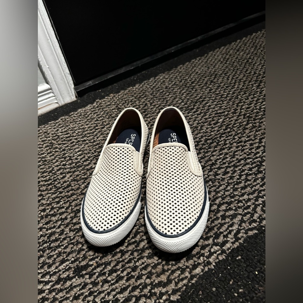 Sperry slip on